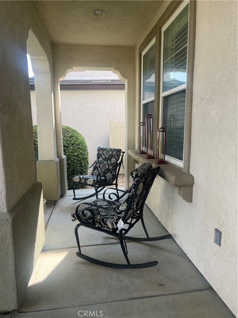 36324 Clearwater Court Property Photo 4