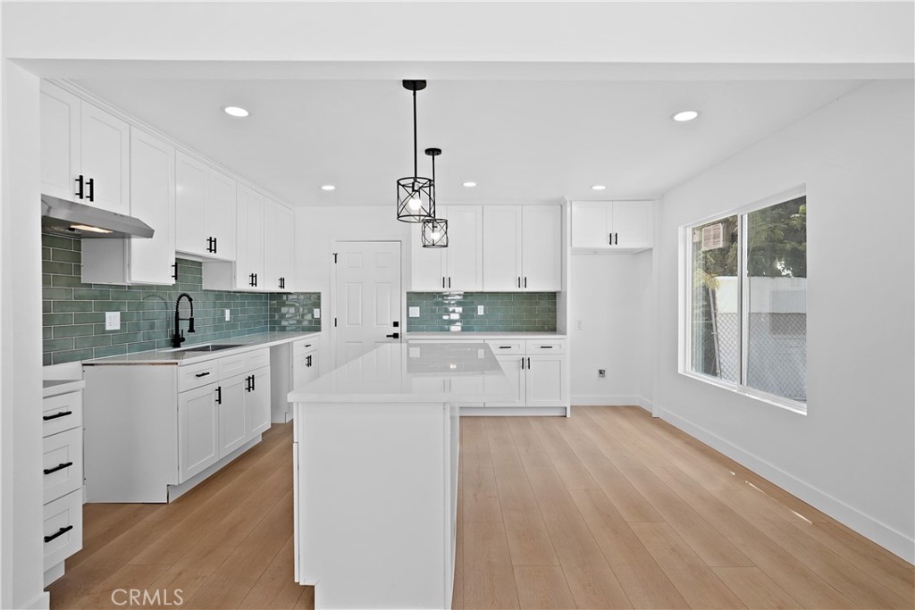 22400 Sherman Property Photo 7