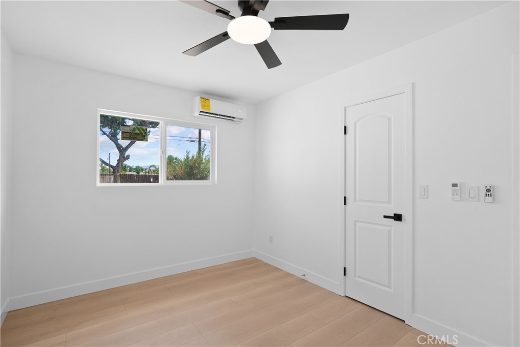 22400 Sherman Property Photo 18