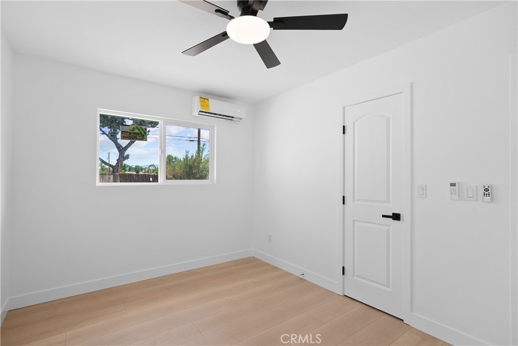 22400 Sherman Property Photo 18