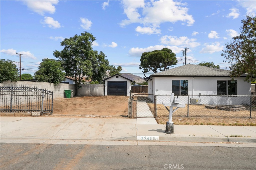 22400 Sherman Property Photo 19