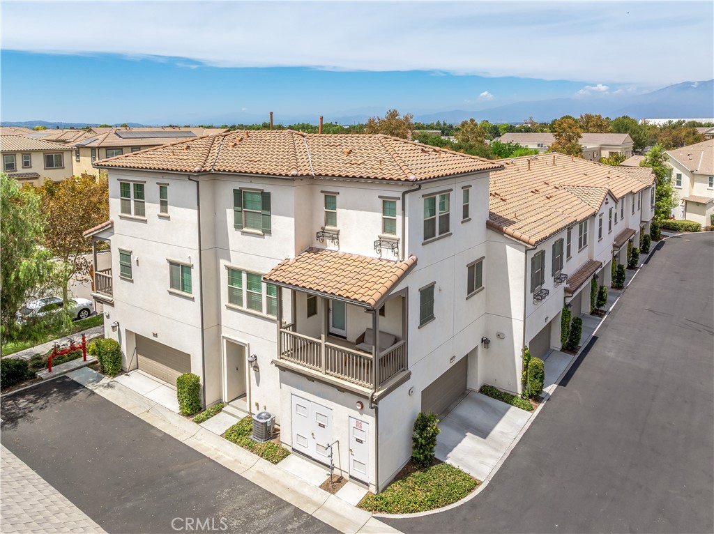 15977 Main Property Photo 1