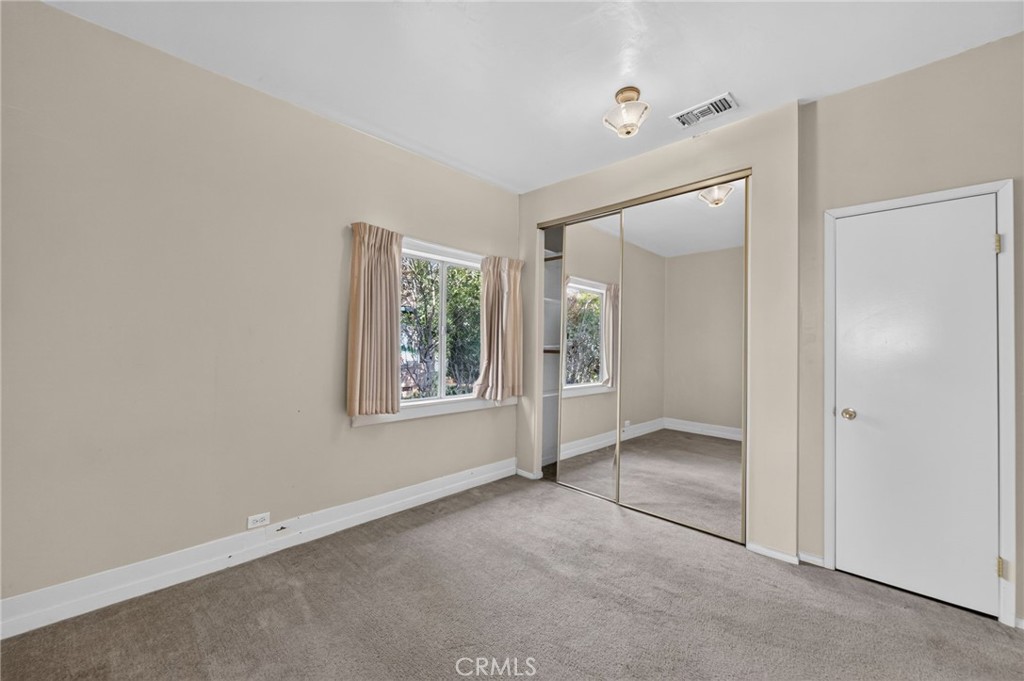 4637 Sierra Street Property Photo 20