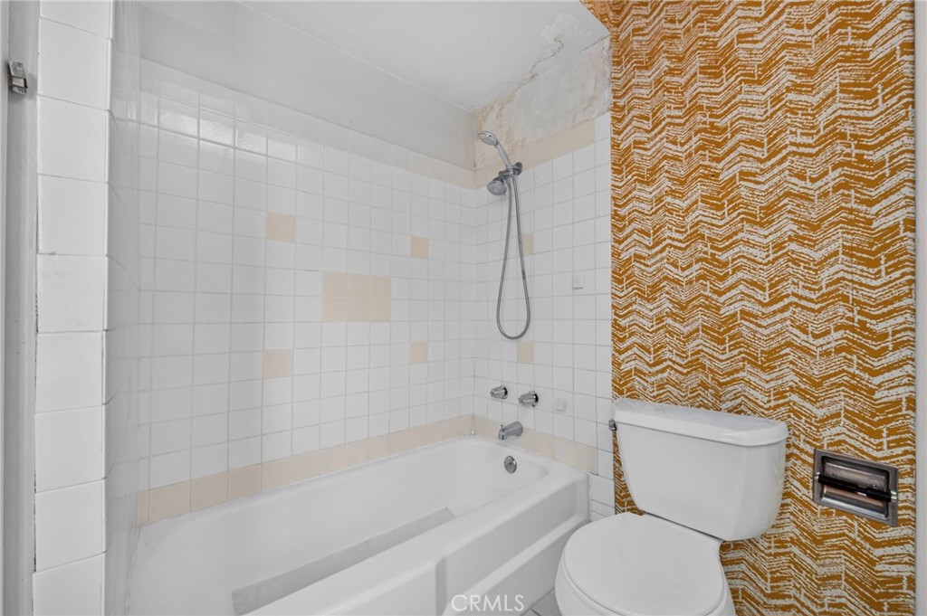 4637 Sierra Street Property Photo 25