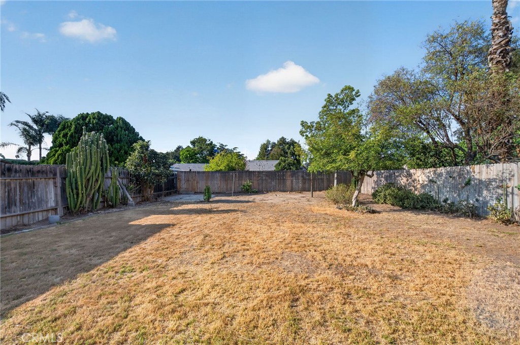 4637 Sierra Street Property Photo 38