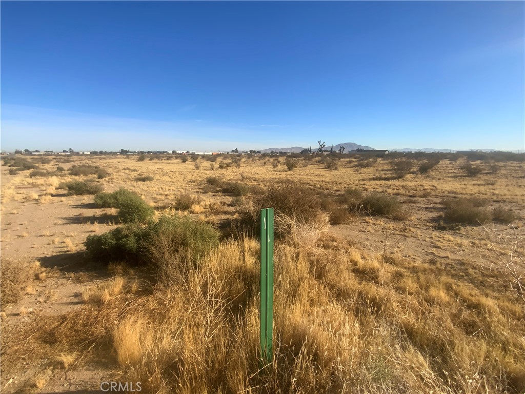 1 Air Expressway Property Photo 5