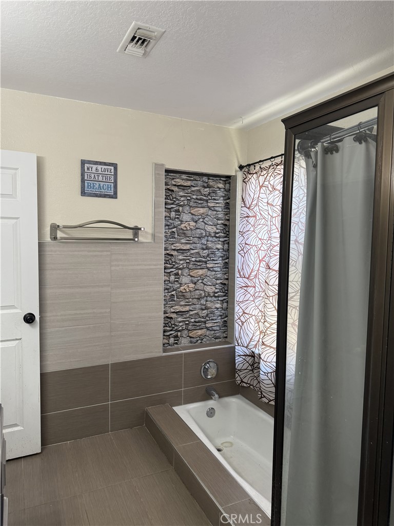 12825 Bermuda Dunes Property Photo 4