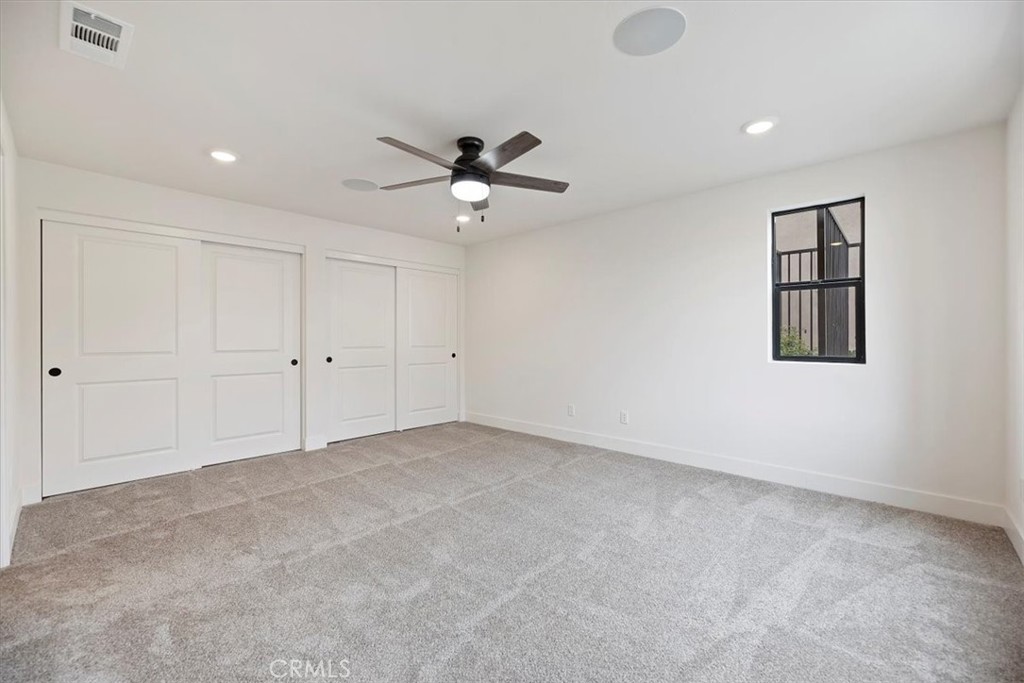951 N Avenue 66 Property Photo 4