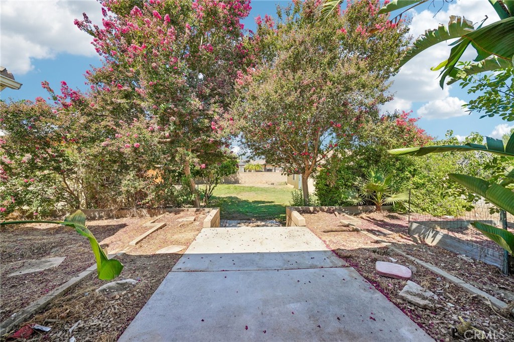 575 Lauresa Property Photo 21