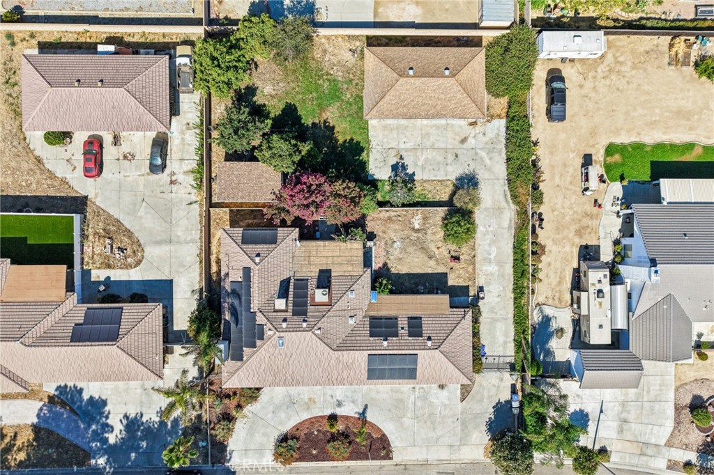 575 Lauresa Property Photo 26