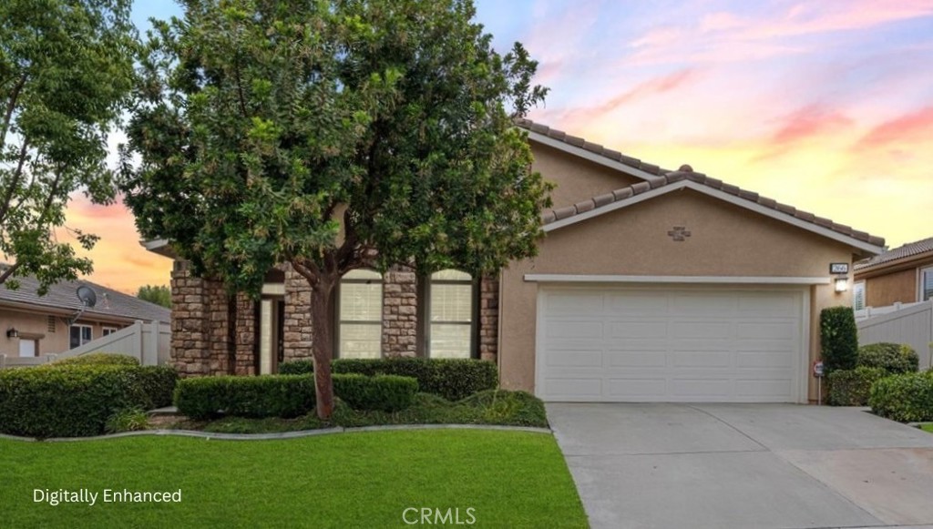 266 Bridle Trail Property Photo 2