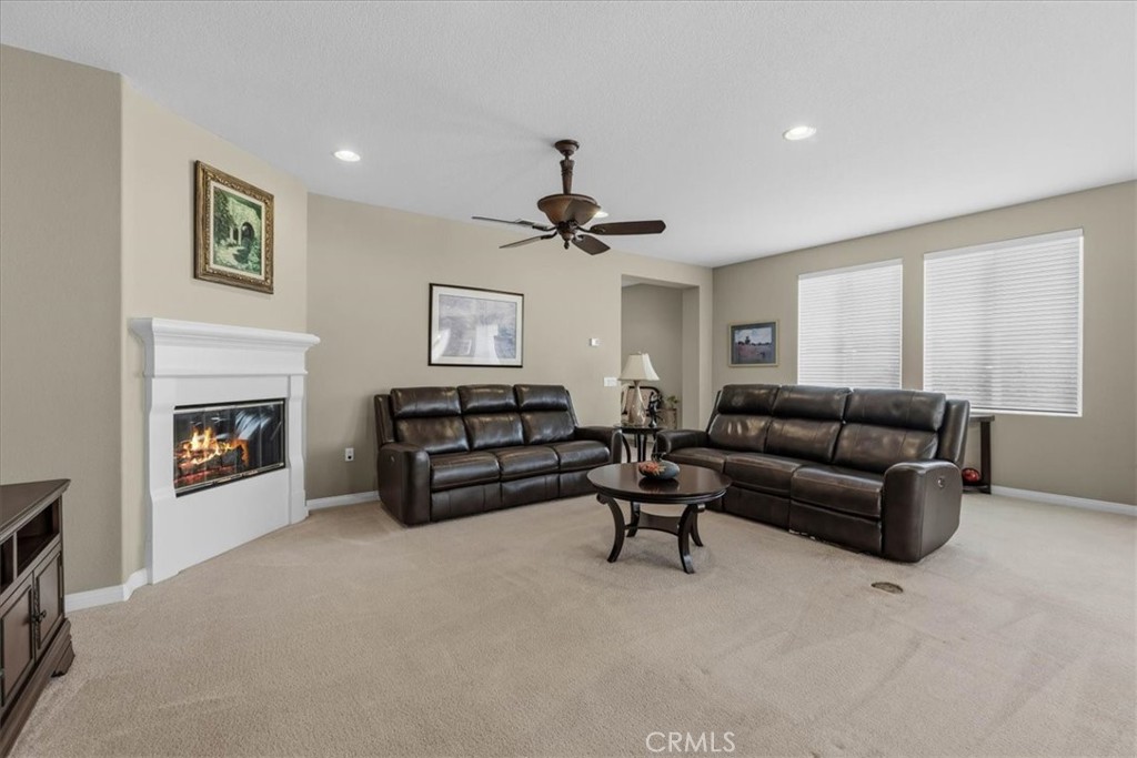 266 Bridle Trail Property Photo 9