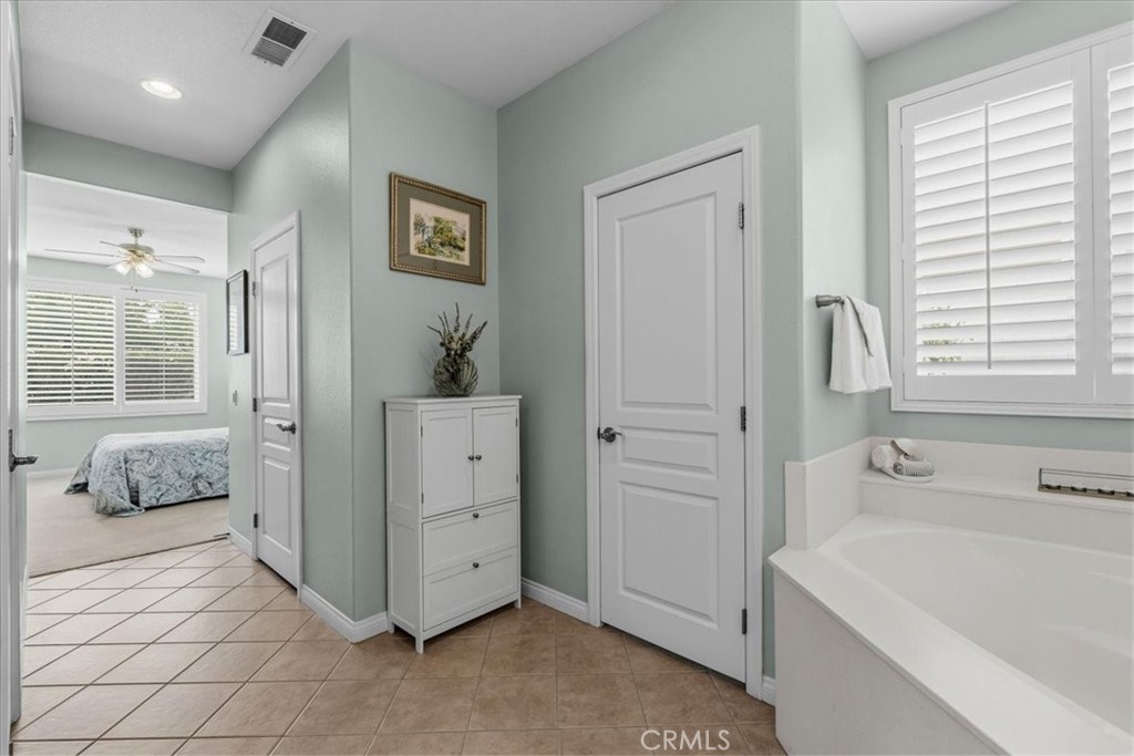 266 Bridle Trail Property Photo 27