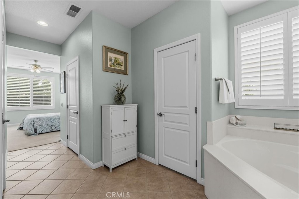 266 Bridle Trail Property Photo 27