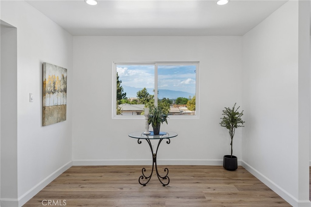 4818 Crestview Property Photo 8
