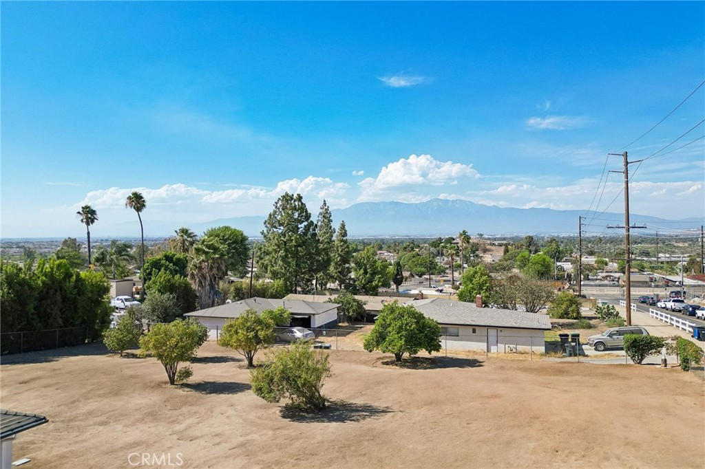 4818 Crestview Property Photo 49