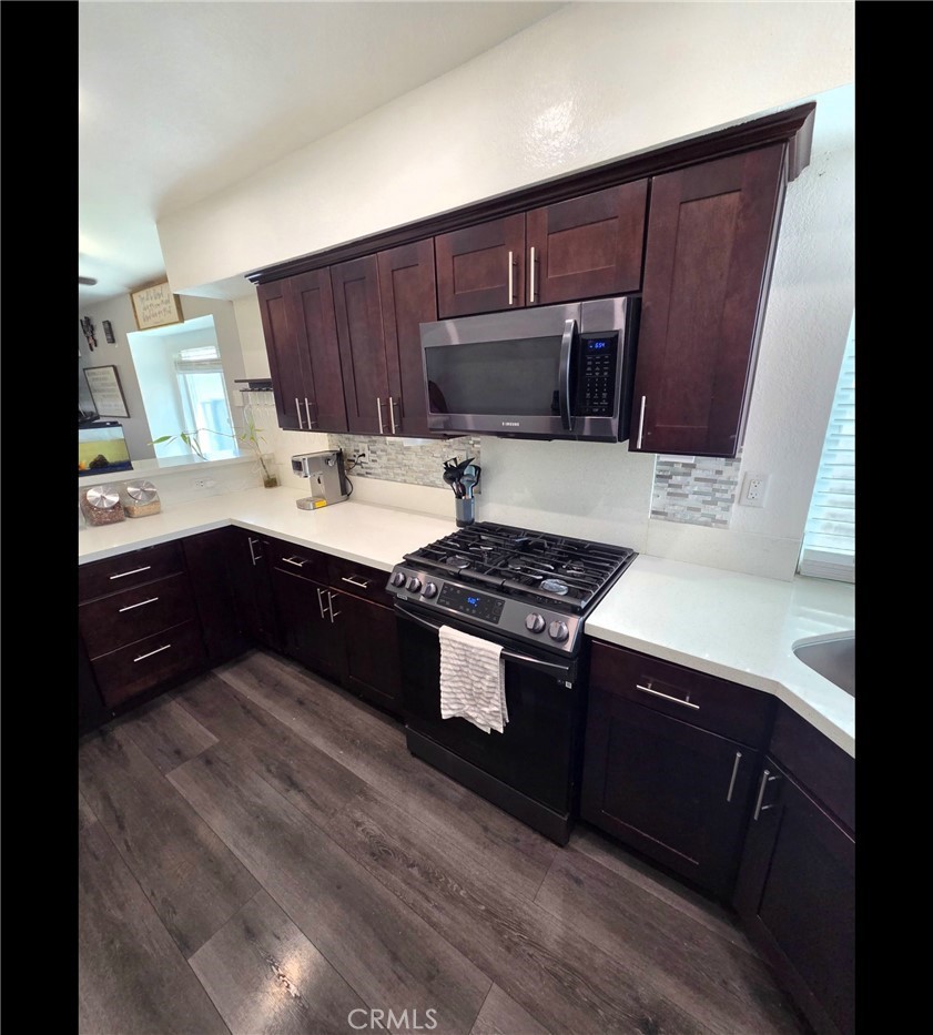 11466 Silver Spur Avenue Property Photo 3
