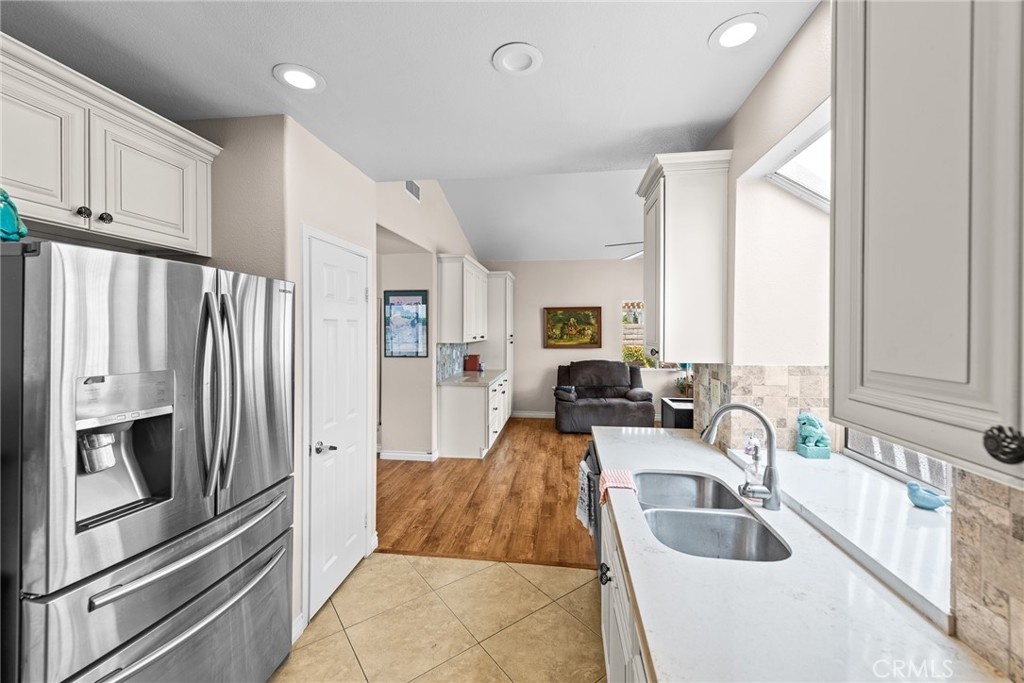40536 Via Estrada Property Photo 38