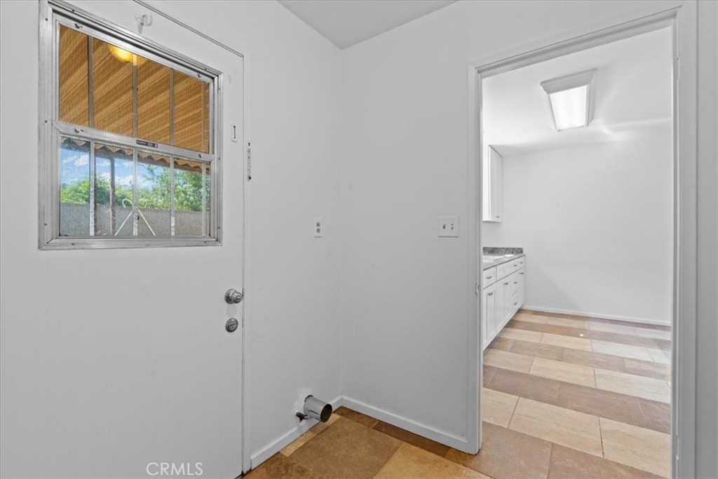 3530 Van Wig Property Photo 26