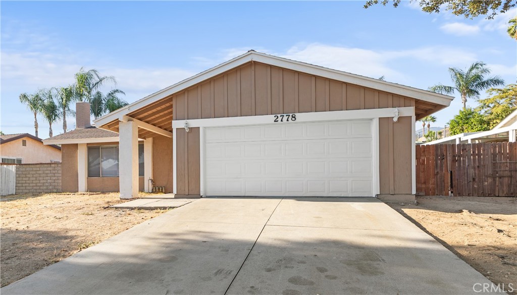 2778 28th Property Photo 4