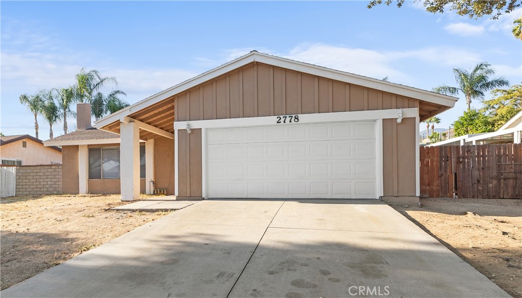 2778 28th Property Photo 4