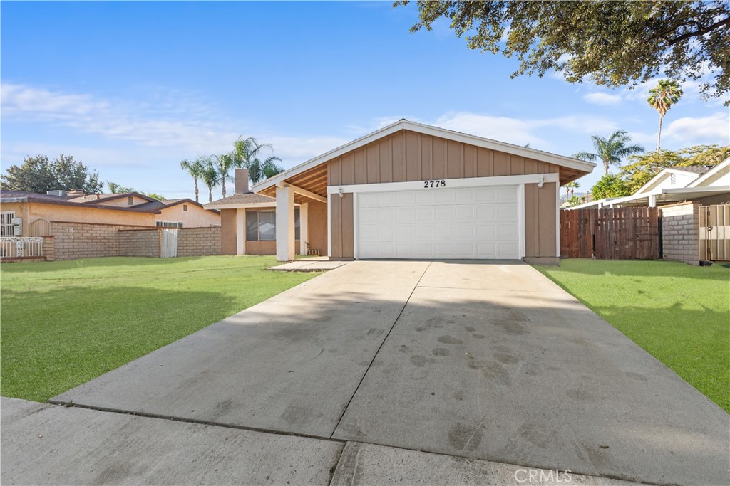 2778 28th Property Photo 6
