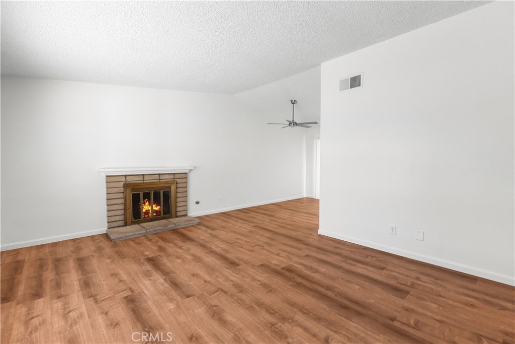 2778 28th Property Photo 8