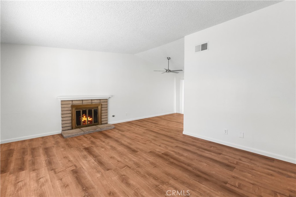 2778 28th Property Photo 8