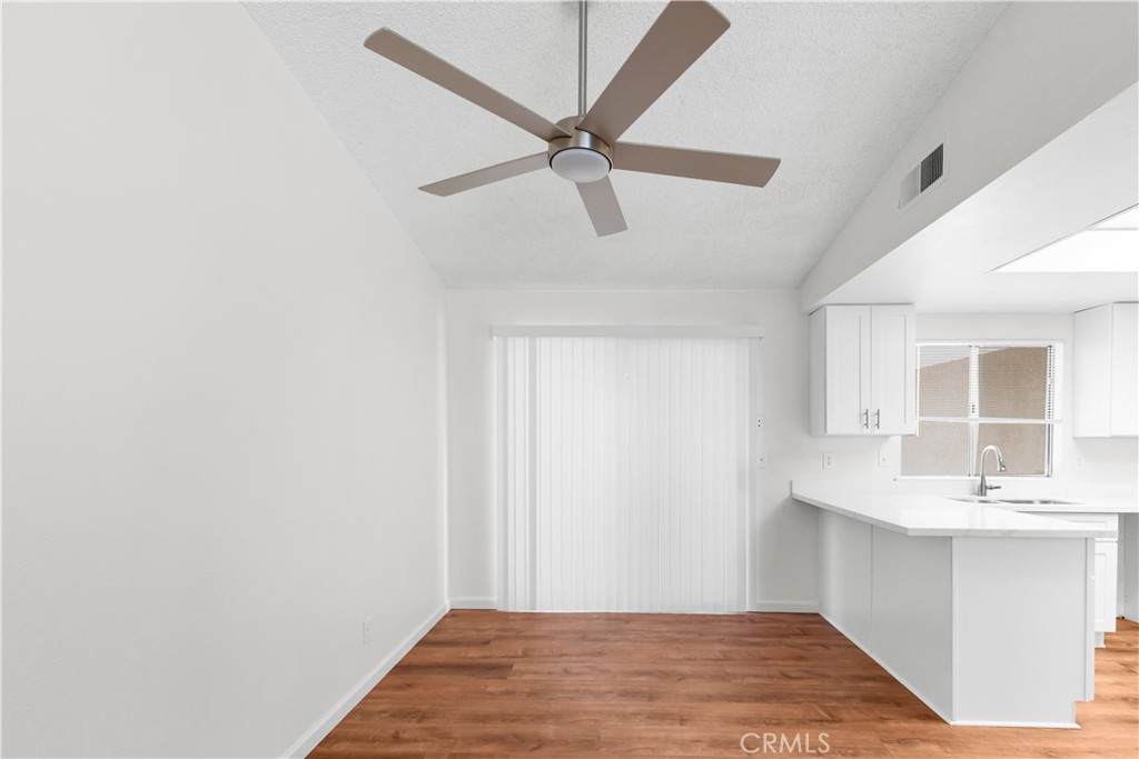 2778 28th Property Photo 10