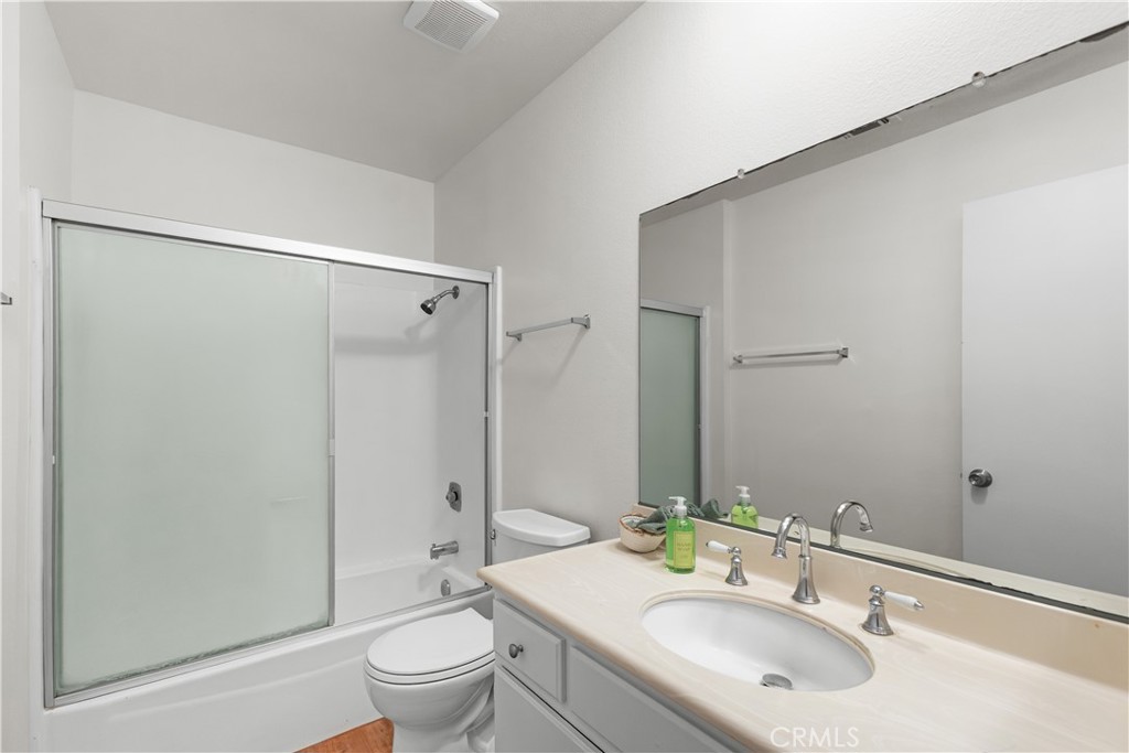 2778 28th Property Photo 18