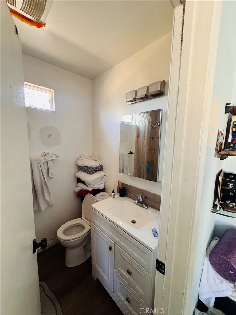 12101 Barnwall Property Photo 14