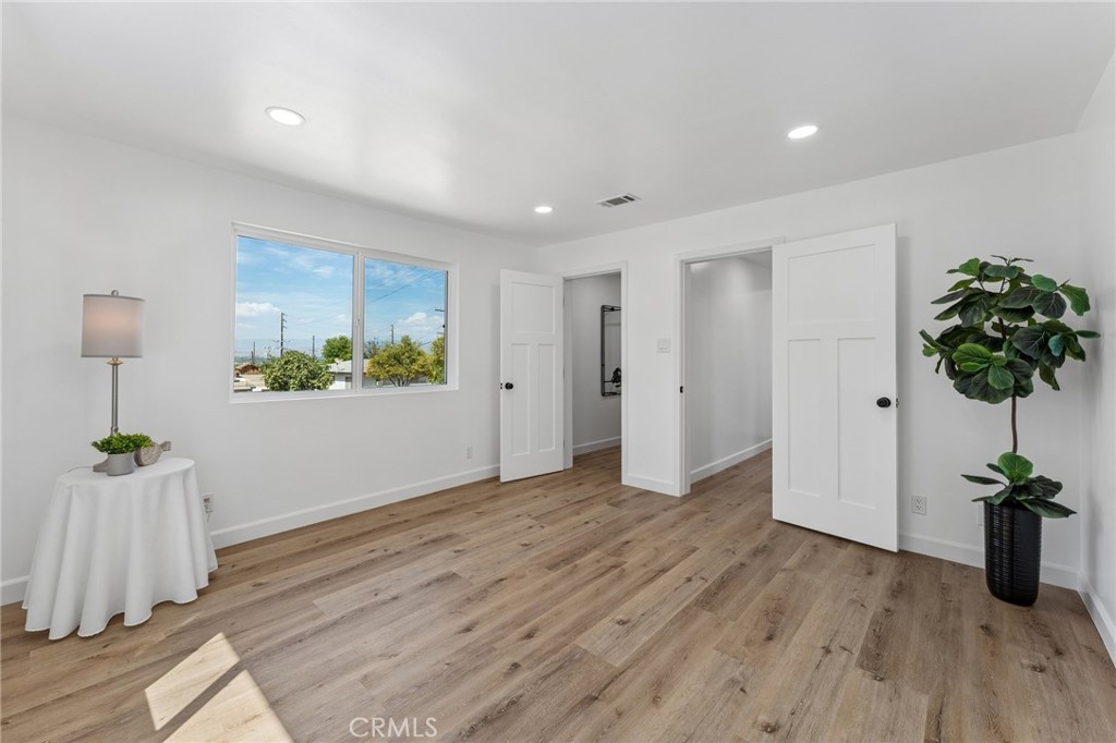 4818 Crestview Property Photo 19