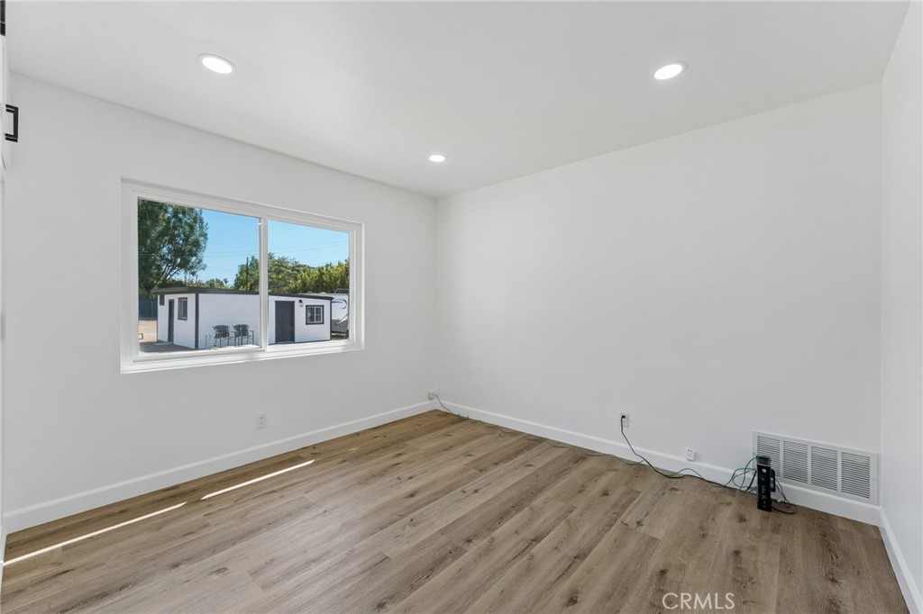 4818 Crestview Property Photo 30