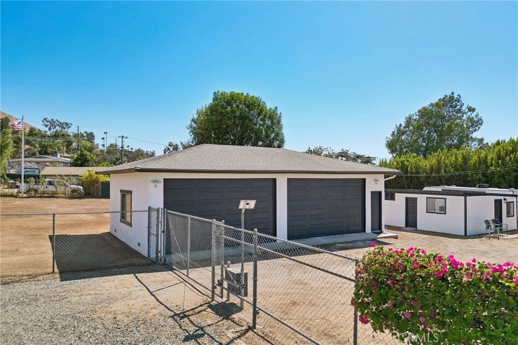 4818 Crestview Property Photo 42