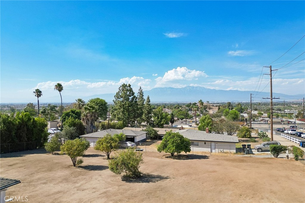 4818 Crestview Property Photo 49