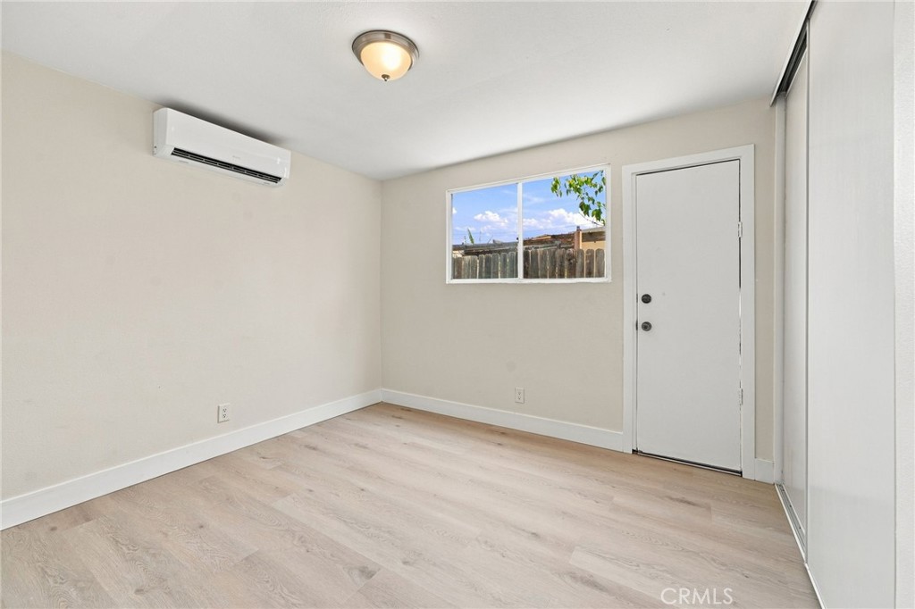 777 Arliss Property Photo 11