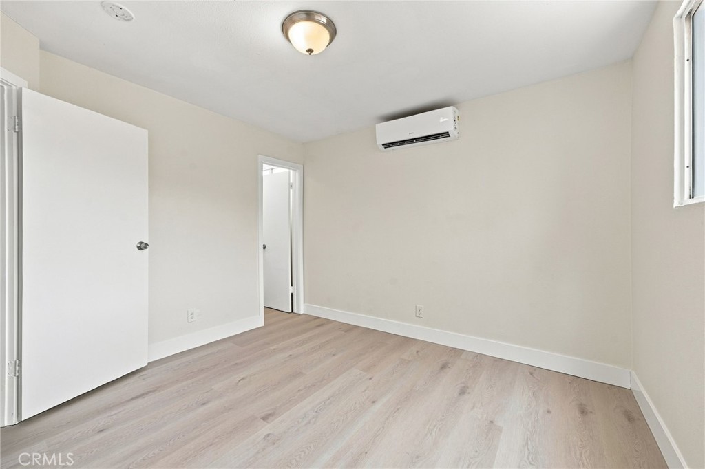 777 Arliss Property Photo 12