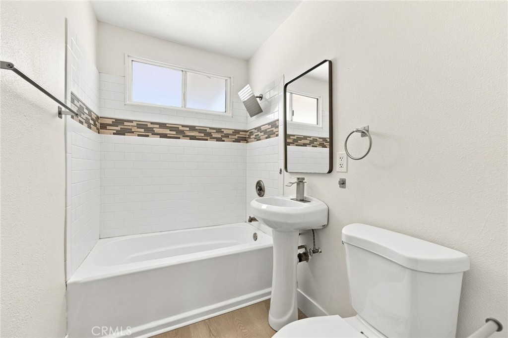 777 Arliss Property Photo 17
