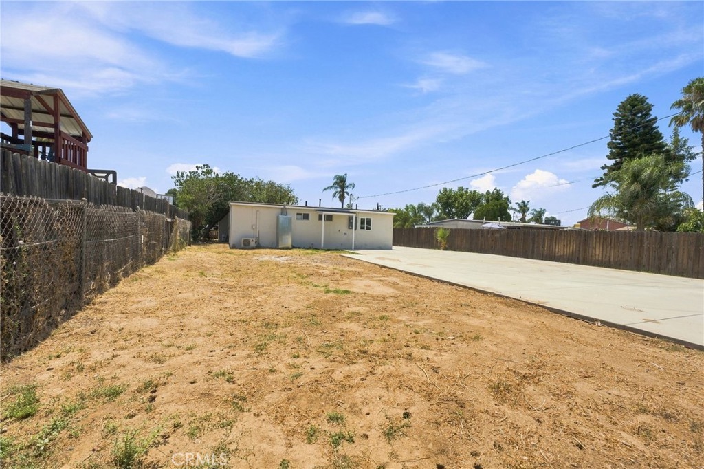 777 Arliss Property Photo 24
