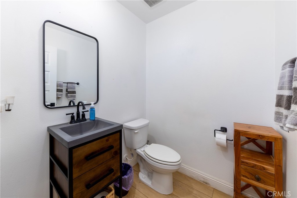 5908 Raven Way Property Photo 8