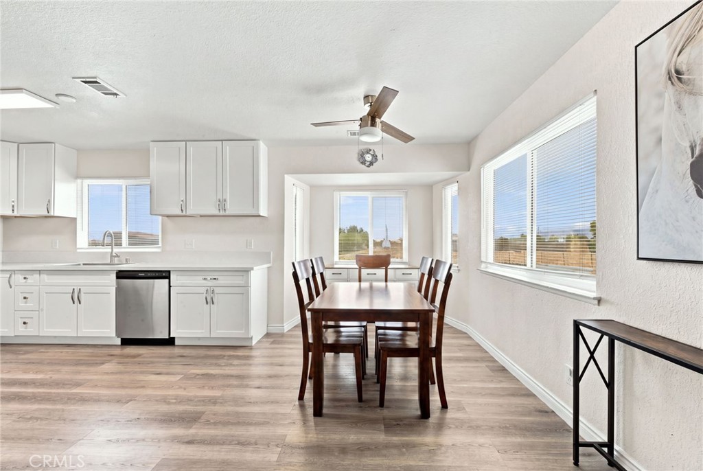 11835 6th Property Photo 7