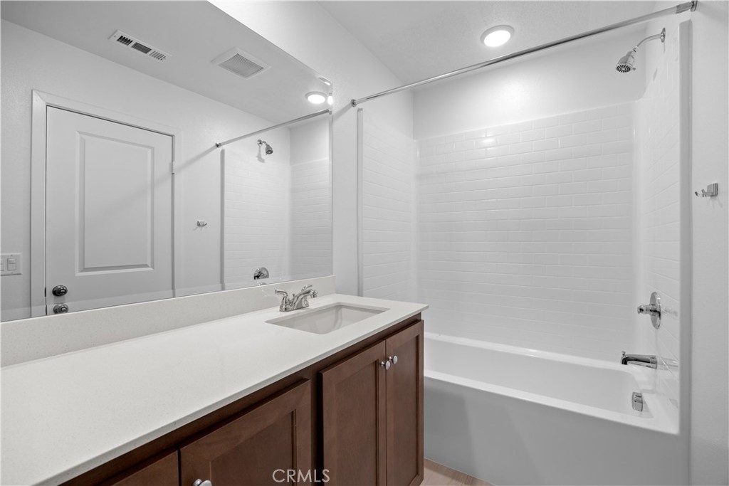 2168 Redwood Lane Property Photo 23