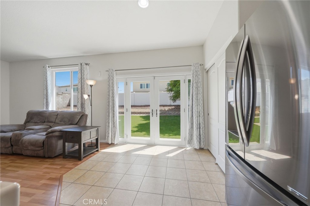 123 Lily Property Photo 17