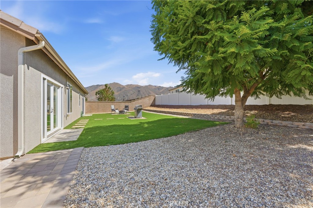 123 Lily Property Photo 27