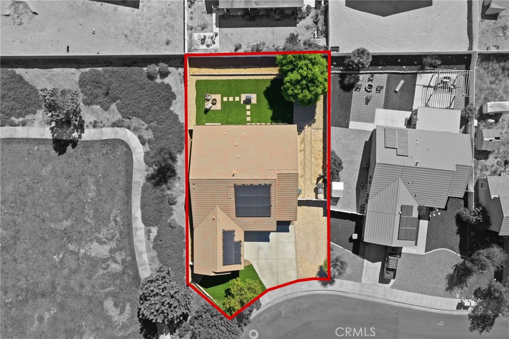 123 Lily Property Photo 32