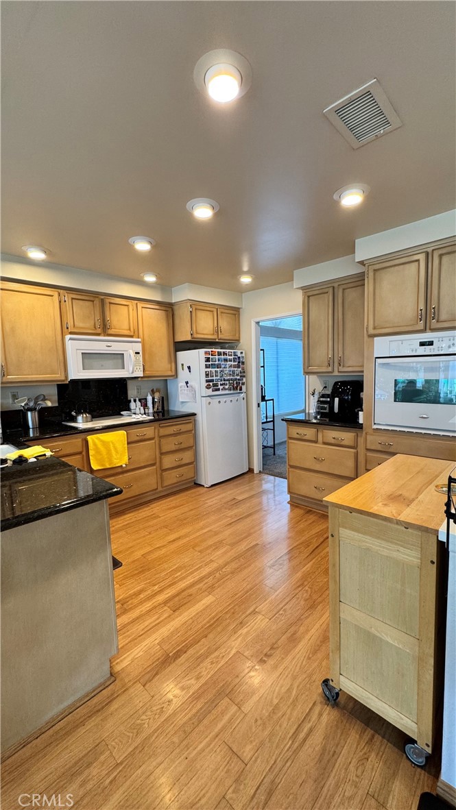 27505 Terrytown Road Property Photo 9