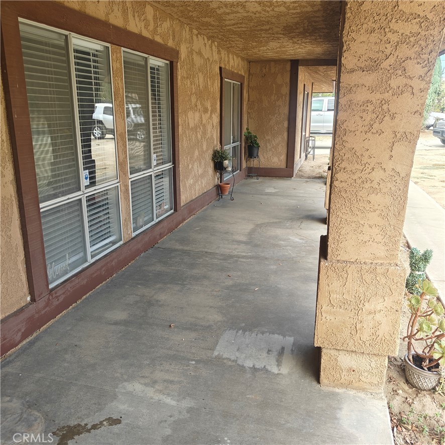 28411 Locust Property Photo 4