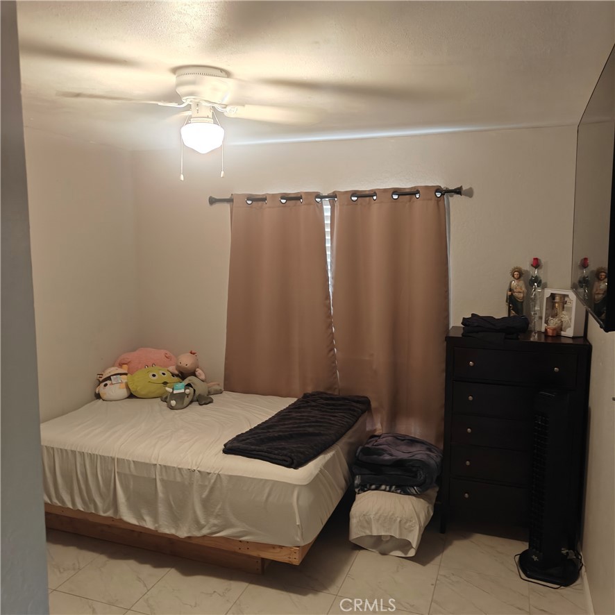 28411 Locust Property Photo 10