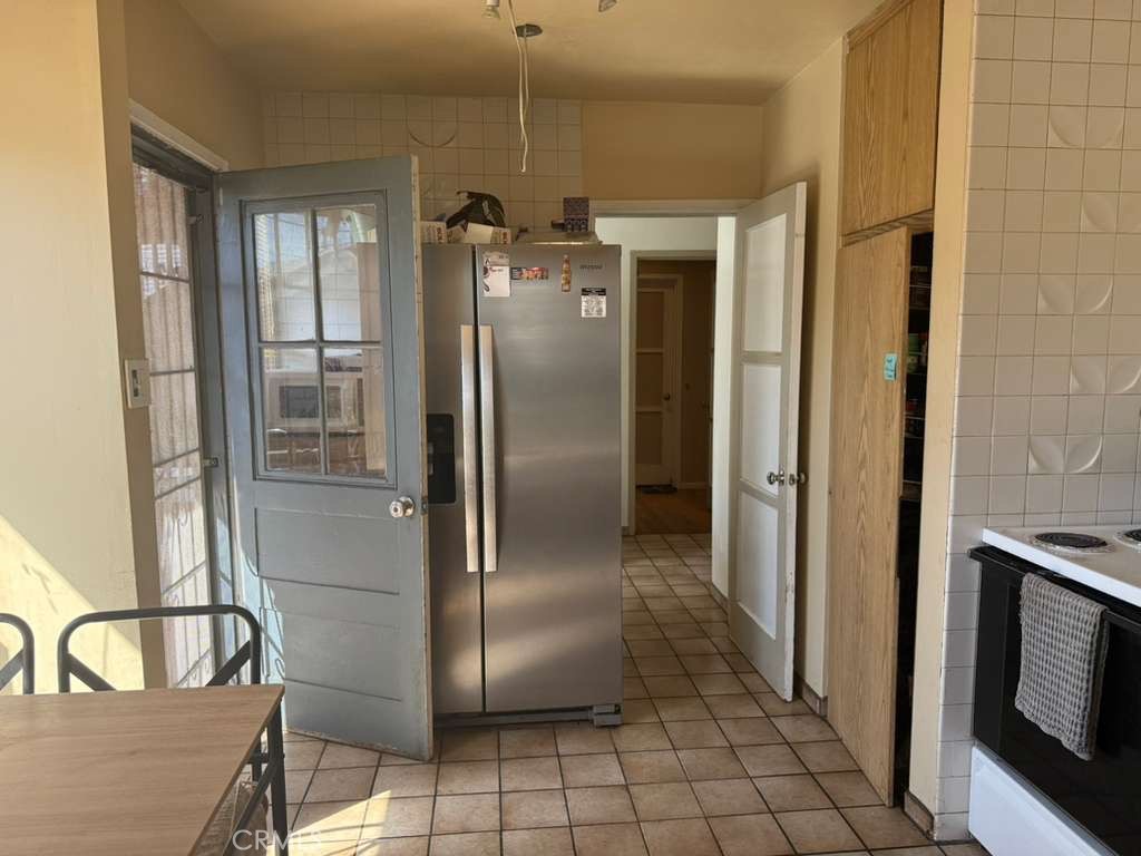 416 Oakdale Drive Property Photo 6