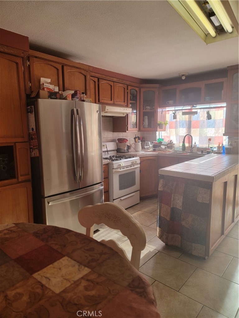 4597 Alondro Drive Property Photo 4